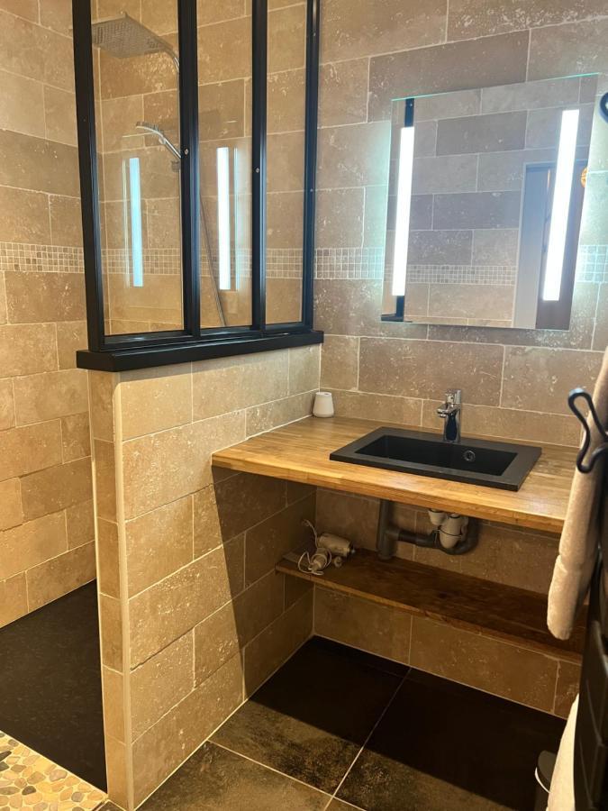 Le Saint Symphorien, Parking Gratuit Privee Apartment Vannes Bagian luar foto